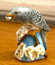 Fève Mat Oiseau Gris