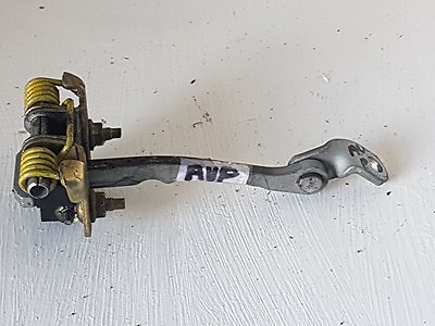 Tirant porte avant passager - de,