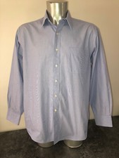 jolie chemise bleue TOMMY