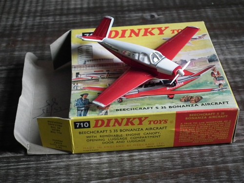 Dinky toys 710 beechcraft - toys, .710