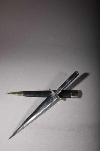 Stylet corse manche ébène - manche,
