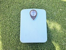 Ancienne Pèse-personne Très