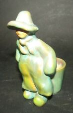 garcon au panier céramique Art Déco style Zsolnay Pecs 