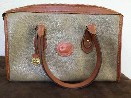 Dooney bourke vintage pebbled - dooney,