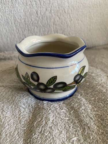 Mignon pot olives 9 - à, et