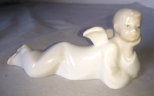 ANCIENNE FIGURINE STATUETTE UN ANGE ALLONGE NAO par LLADRO en porcelaine