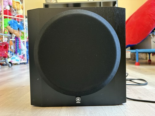 Yamaha yst sw215 powered - yamaha,