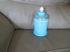 ancien grand pot en opaline