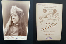 Van Bosch, Paris, Biana