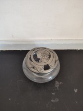 Bonbonnière en verre et en