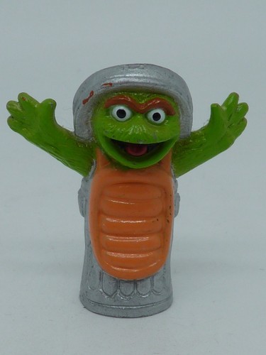 Ancienne mini figurine pvc - mini,