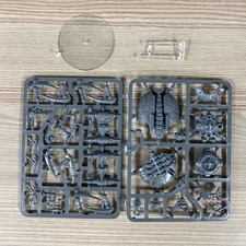1 Miniature Necrons Canoptek