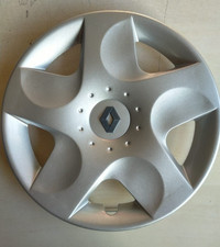 LOT DE 4 ENJOLIVEURS  NEW TWINGO