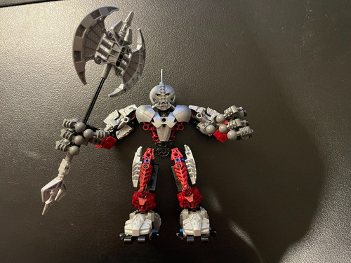Lego bionicle axonn - axonn, titan