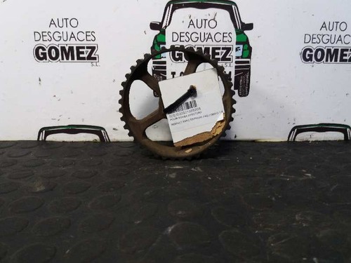 Poulie pompe injection - poulie,