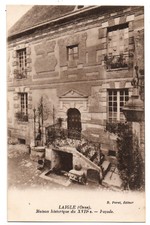 CPA 61 - LAIGLE (Orne) - Maison historique du XVIIe s. - Façade - R. Poret