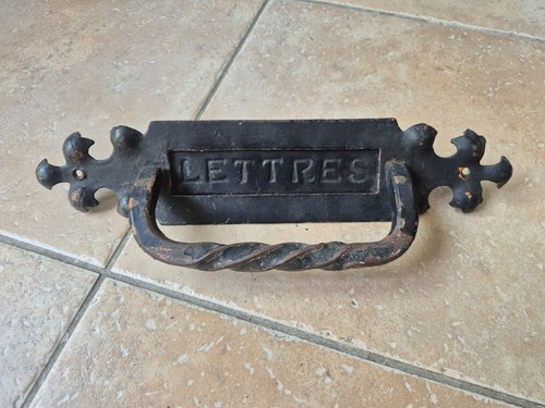 Ancienne boîte aux lettres - aux,