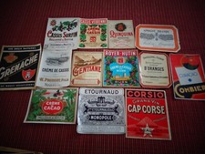 LOT DE 13 ETIQUETTES ALCOOL