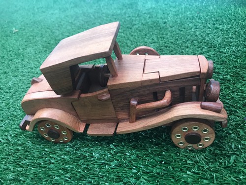 Voiture vintage bois - voiture,
