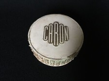 CARON Ancienne BOÎTE À POUDRE MADEMOISELLE « PEAU FRAÎCHE » Poudrier