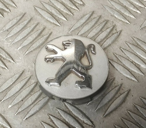 Cabochon centre roue jante alu