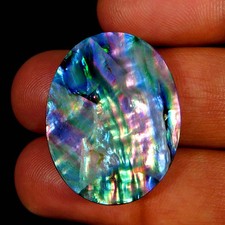 27.00Cts. Pierre précieuse