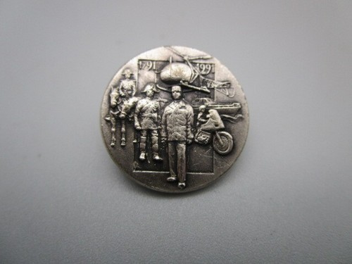 Pin gendarmerie - pin's,