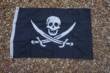 DRA067 DRAPEAU PIRATE CRANE