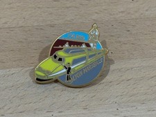 b PINS PIN RAILWAYS TRAIN TGV LYON MARSEILLE LA POSTE