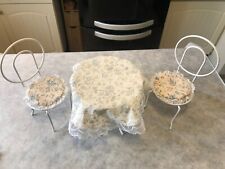 ANCIENNE POUPEE PORCELAINE SALON DE JARDIN