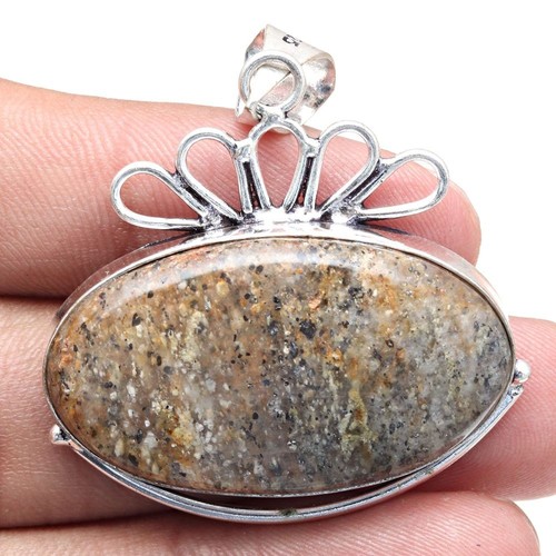Pendentif pierre précieuse