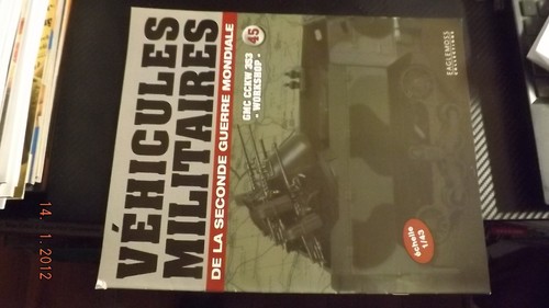 Revue véhicules militaires - revue,