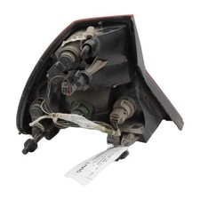 Feu arriere principal droit