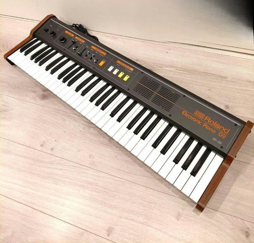 Vintage roland electric - roland,