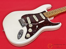 (Fender) Player Plus