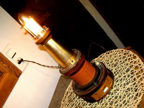 Belle lampe ancienne - belle,