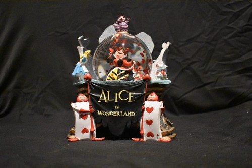 Disney store alice - disney,