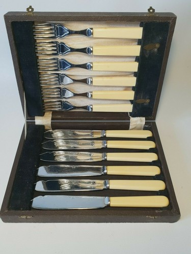 Ancien coffret service - 🐟,
