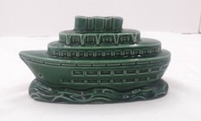 Tirelire a Casser  Bateau Paquebot  Faience  St clement ?