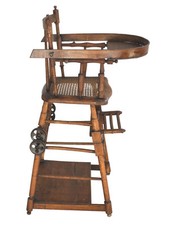 Chaise haute de bébé à