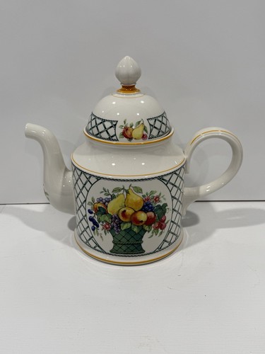 Beautiful villeroy boch - boch, basket