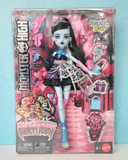 Monster high poupée dans