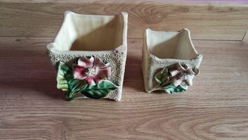 Anciens petits cache - anciens, cache-pots