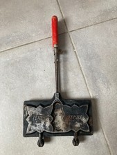 MOULE CROQUE MONSIEUR  L'ETOILE 2  fonte d'aluminium