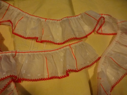 2m,50x8cm ancien volant