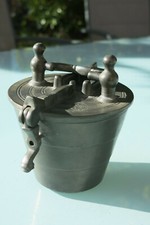 Pile de POIDS à GODETS