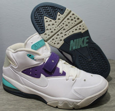 Nike Air Force Max 2013