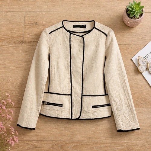 Veste courte texturée crème