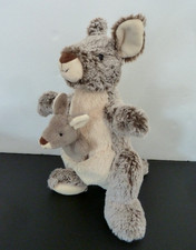 Y5. Doudou peluche MARQUE ? KANGOUROU + POCHE BEBE marron crème beige ETAT NEUF*
