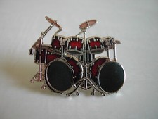 Pin's émaillé - BATTERIE -